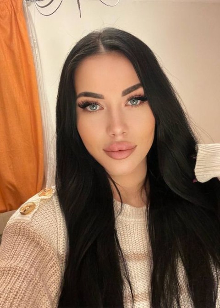 Индивидуалка Карина главное фото в городе Ленск 